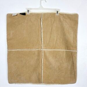 Set of 2 River Road large pillow covers faux suede and Sherpa double sided 25”